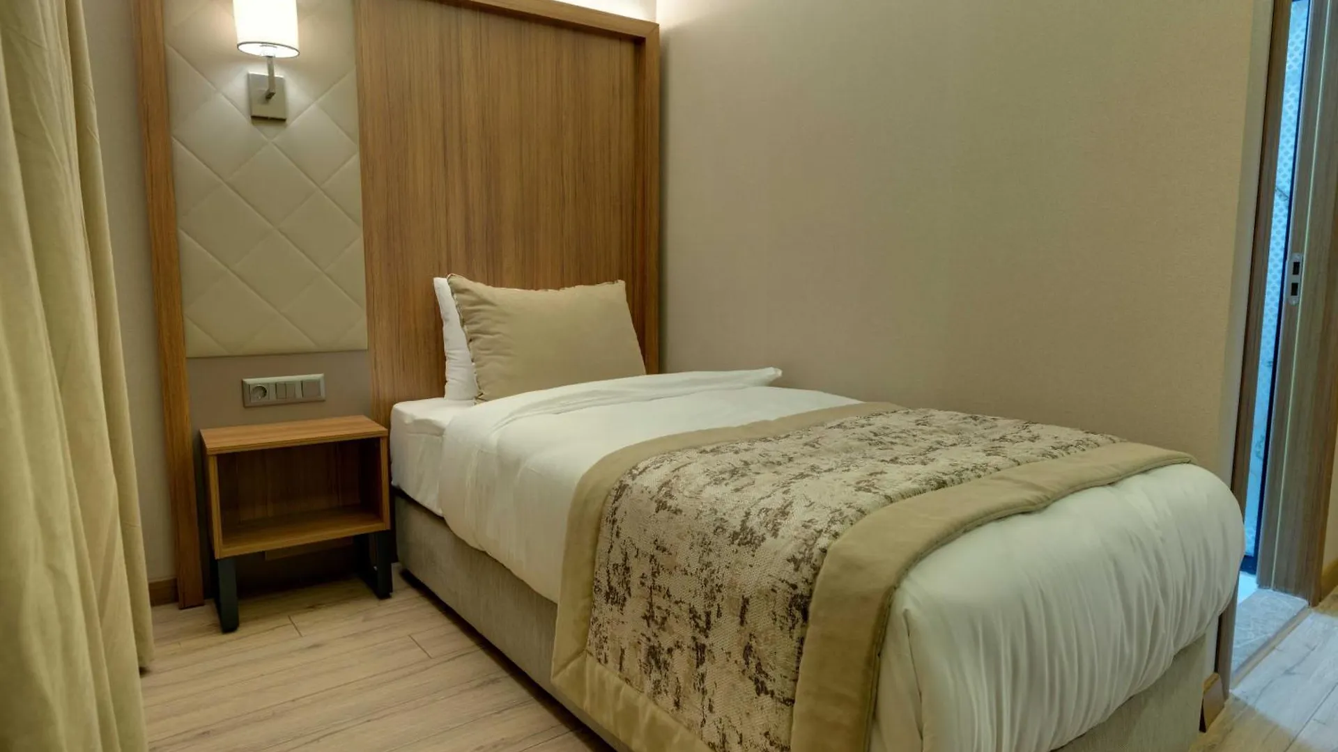 Istport Hotels Arnavutkoy 5*,